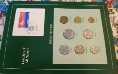 Juegos de monedas de todas las naciones Francia Francesa 1986-1989 UNC 5 francos 89 Eiffel con tarjeta Foto 1 de 3