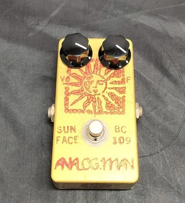ANALOGMAN Sunface BC109 Fuzz Guitar Effects Pedal JP - Image 1 of 4