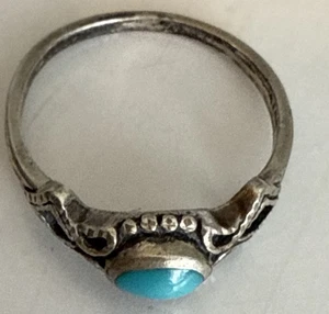 Sterling Silver Turquoise Ring 4.5 - Picture 1 of 4