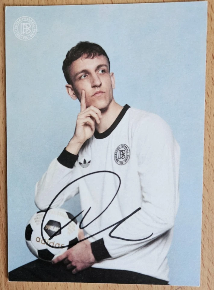 DFB Autogrammkarte Nelson Weiper 125 JAHRE DfB Original Signiert - Bild 1 von 1