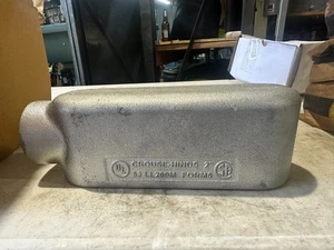 EATON CROUSE HINDS LL200M 2" CONDUIT BODY W567 - Picture 1 of 1