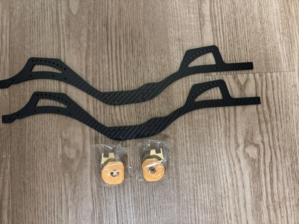 Axial AXI331000 Carbon Chassis Rail Set for SCX10 PRO & Axial Brass AXI332008 - Image 1 of 1