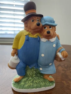 The Berenstain Bears "Great Day for a Picnic" 1983 Ceramic Figurine - Picture 1 of 4