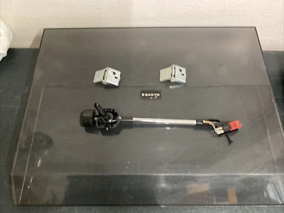 Винтажная стереосистема SANYO GXT-140H петли крышки фонограммы и рычаг - Изображение 1 из 4