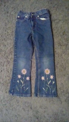Girls Jordache Blue Jeans with emboried flowers size 6 - Image 1 of 3