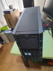 Dell poweredge t330 server, Perc H730 raid - Picture 1 of 7