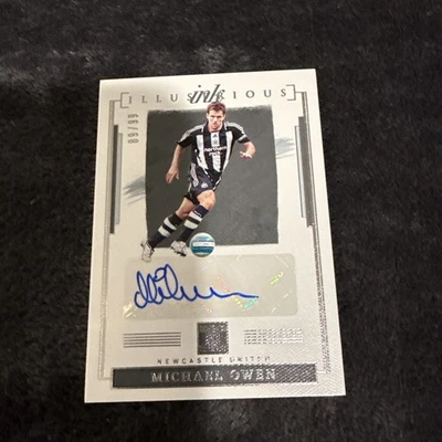 2021-22 Panini Impeccable Premier League -Signatures Michael Owen - Image 1 of 2