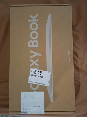 NUOVO - PC portatile Samsung Galaxy Book 4 Gray 15.6'', 8GB RAM, 256GB SSD - Immagine 1 di 2