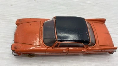 DKYA015 Dinky Toys De Soto 59 Diplomat 1/43 senza scatola originale, vernice - Immagine 1 di 3