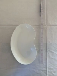 Kunstoffschüssel, nierenförmig - Bild 1 von 1