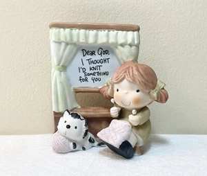 Vintage ~ 1982 Enesco DEAR GOD I THOUGHT I'D KNIT SOMETHING FOR YOU Figurine - Picture 1 of 5