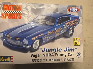 Revell Jungle Jim Vega NHRA Funny Car 1:25 Model Kit NEW SEALED 2011 - Picture 1 of 7