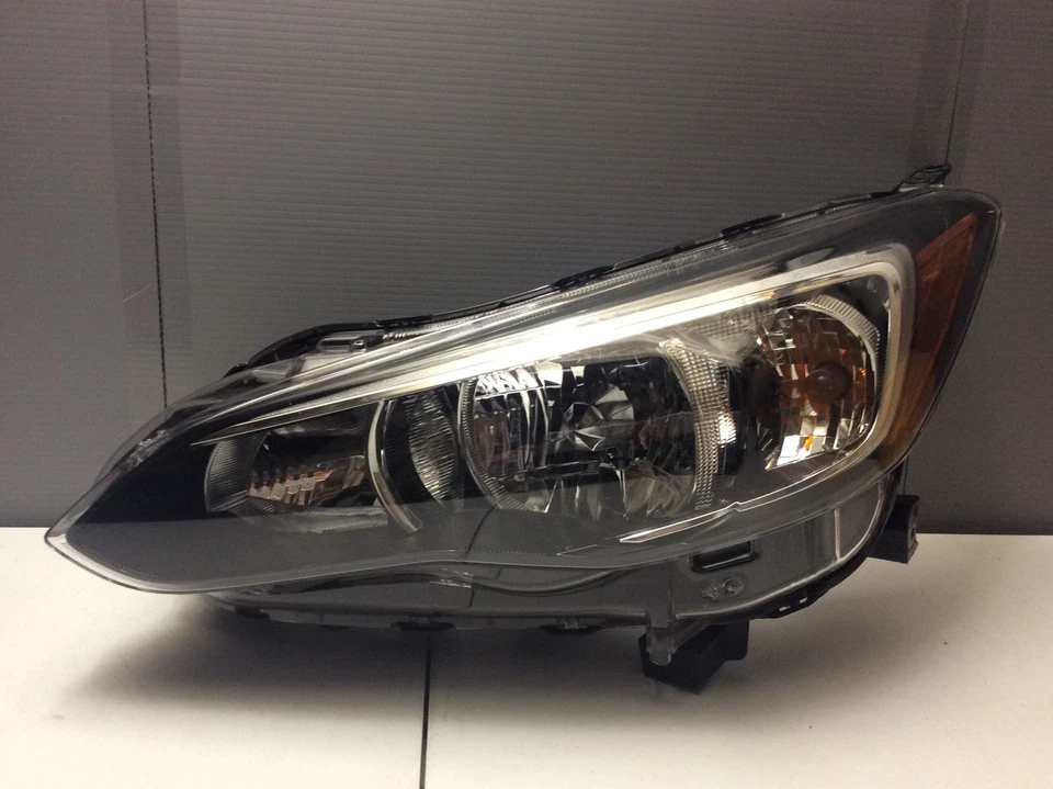 OEM 2017 - 2023 SUBARU IMPREZA LH DRIVER HALOGEN HEADLIGHT NICE - Image 1 of 1