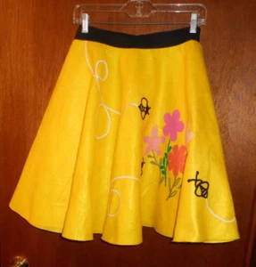 Vintage Black & Yellow Bumble Bee Poodle Skirt Felt Applique Handmade 35" Waist - Picture 1 of 12