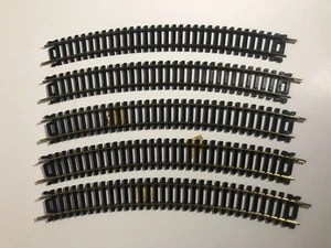 HO Gauge Scale Curved Tracks for Electric Model Trains 5 Pieces - Picture 1 of 6