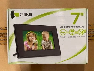 GiiNii 7" LED Digital Picture Photo Frame Clock & Calendar BLACK GT-701P - Image 1 of 4