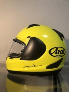 Arai Signet Q Helmet - Picture 1 of 14