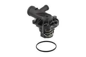 Coperchio Termostato Acqua Per Audi A4 8K2 8K5 A6 4F2 4F5 Q5 8RB 059121111AA - Foto 1 di 1