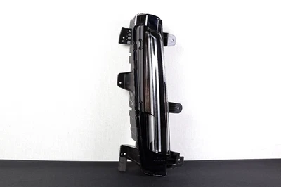 All Tabs! 2021-2024 Cadillac Escalade ESV LED Fog Light DRL RH Front Right OEM - Image 1 of 4