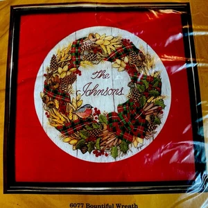 VINTAGE 1983 BOUNTIFUL WREATH CREATIVE CIRCLE KIT 6077 NEEDLEWORK SEALED - Picture 1 of 6