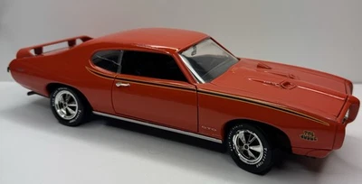 ERTL 1969 escala 1:18 GTO The Judge naranja coche fundido a presión ventana lateral rota Foto 1 de 4