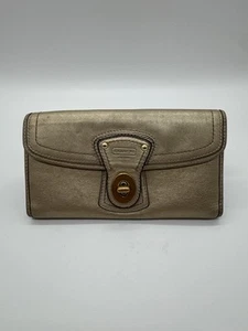 Coach Metallic Gold Leather Turn Lock Credit Card Trifold Long Wallet - Vintage - Picture 1 of 10