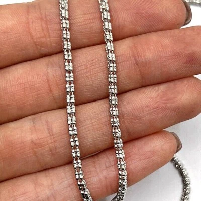 Cadena de malla pavé de hielo de 2,5 mm de oro blanco de 14 quilates con corte de diamante (eslabones sólidos) 16"-24" Foto 1 de 4