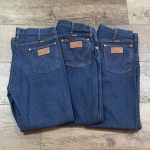 Vintage 70s/80s Wrangler Bundle! Blue Jeans Cowboy Cut Made in USA - Men's 35x30 - Picture 1 of 13