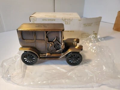 Banco de monedas de latón vintage Banthrico 1908 Cadillac Chicago IL 1974 Bell S&L con OB Foto 1 de 4