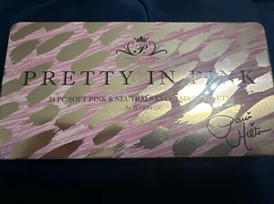 Paleta de sombras de ojos Paris Hilton Pretty in Pink 24 piezas rosa suave y neutral - Imagen 1 de 2