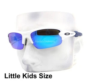 Oakley Youth Fit Sunglasses OJ9008-0758 Flak XXS Matte White Blue Kids Size - Picture 1 of 9