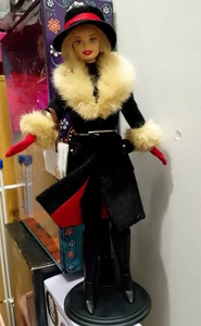 Mattel Barbie Winter in New York Up Style Custom mit Ständer bitte lesen - Bild 1 von 5