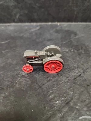 CASE L FARM TRACTOR DIECAST-1/64-GOOD-LOOSE-ERTL - Image 1 of 4