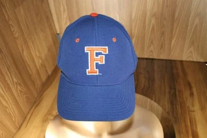 ! Florida Gators SEC Football Basketball NCAA Size 7 Fitted Hat Fans Blue EUC - Picture 1 of 6
