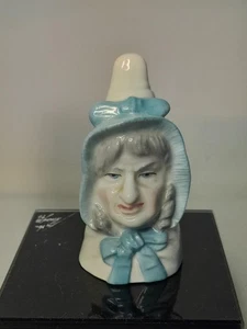 Royal Worcester MRS CAUDLE Bone China Candle Snuffer 1976 Tiny Manufacture Fault - Picture 1 of 7
