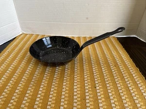Child’s Toy 5 1/2" Frying Pan Teflon Coated NON-STICK Child's Play House - Picture 1 of 4