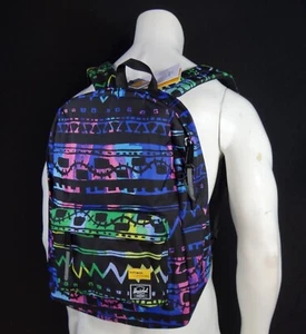 NEU Herschel Supply Co. ZIG ZAG BLUE HERREN SPORT (17L) RUCKSACK TASCHE RBCK-111 - Bild 1 von 4