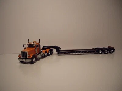 FIRST GEAR 1/50 ORANGE TRI-AXLE PETE 367 & BLACK TRI-AXLE LOWBOY DIECAST MASTERS - Image 1 of 4