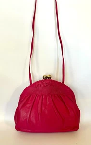 Vintage Etra Fuchsia Pink Leather Purse/Clutch With Kiss-Lock, Front Pleating - Picture 1 of 7