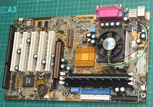 GA-6VXC7-4X ATX motherboard + Intel Pentium-III 866MHz CPU & 256Mb Ram - Picture 1 of 20