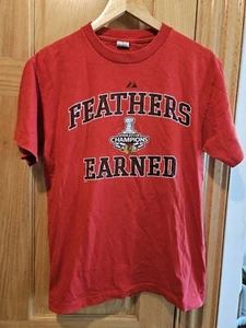 Majestic NHL Chicago Blackhawks Stanley Cup Champions T-Shirt M Feathers Earned - Picture 1 of 3