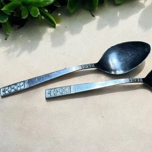 2 x Customcraft CUS3 oval soup spoon SS vtg Textured Handle Flatware - Picture 1 of 15