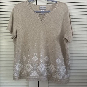 Alfred Dunner Top Women's PL SS Beige Beaded V Neck Embellished Split Sides SOFT - Picture 1 of 11