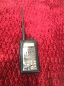 Yaesu FT-60R Dual Band Handheld Radio Transceiver With Case Cover, long antenna - Zdjęcie 1 z 3