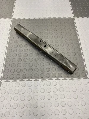 Dodge Ram 1500 2013-2018 5,7 4x2 chasis marco me crossmember OEM Foto 1 de 4