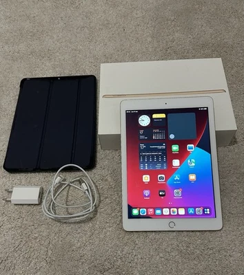 iPad 9.7” Wi-Fi Completo - Immagine 1 di 4