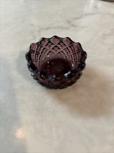 Vintage Purple Salt Dish Mini Cut Glass Figurine Toothpick Holder - Picture 1 of 5