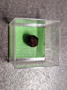💥💎⚒ GRANAT ALMANDIN ROHSTEIN Edelstein aus Karelien Russland 💥💎⚒ - Bild 1 von 3