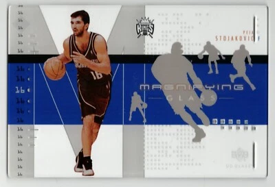 2002 UD 玻璃放大镜 #PS-M Peja Stojakovic 萨克拉门托国王 — 第 1/2 张图片
