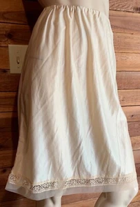 VINTAGE STRETTA GOLD SIZE SMALL HALF SLIP    #14566 - Picture 1 of 5